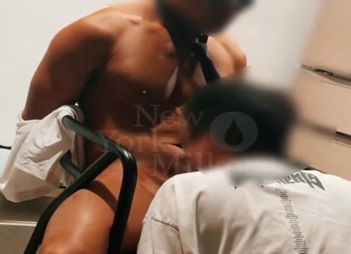 Newyorkmilker-肌肉西装牛下班后边缘控射训练