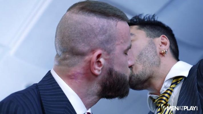 Lobo Carreira and Ridick