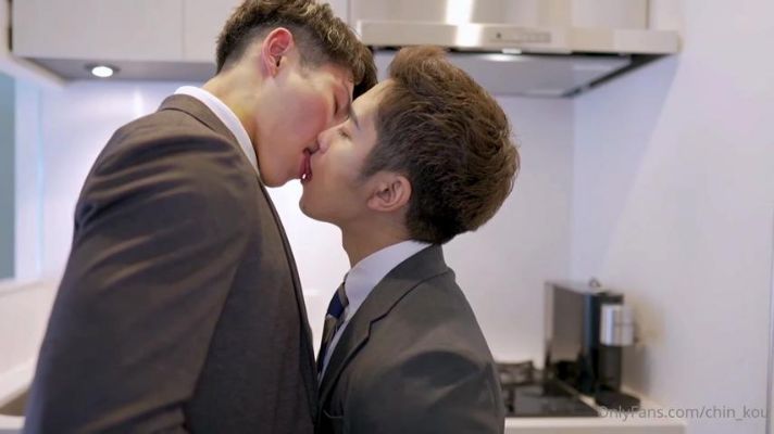 CHIN KOU-ROUGH SEX WITH MY SMARTLY DRESSED COWORKER