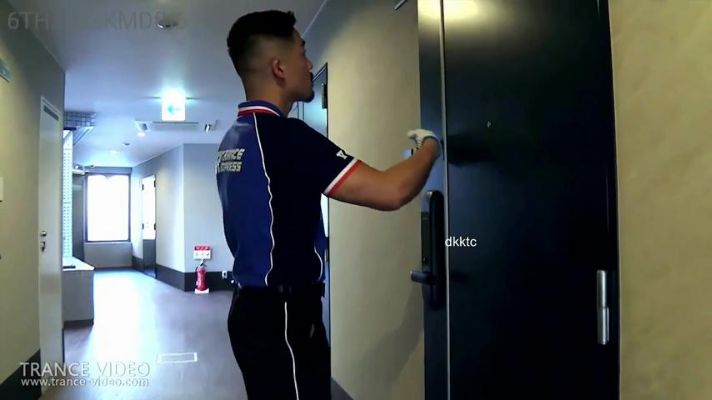 TR-32-0016-01-宅配男子西滨彻郎上门收件被变态露出狂生掘