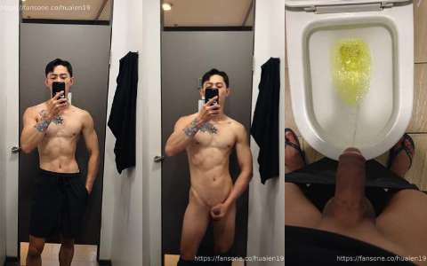 【精壯上翹Andy】更衣室 肉棒硬的不安份