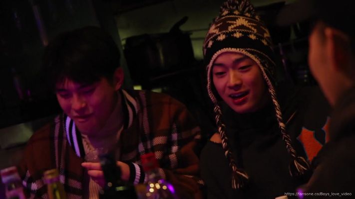 【boys love video】1
KODAI 凸
AOI 凹