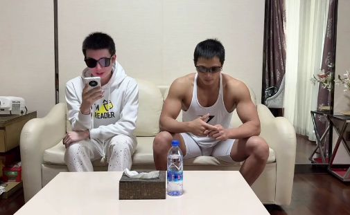 【舞蹈小妲己】019联名第二季帅气长腿白袜舞蹈生被黑皮肌肉猛男狂操到射精都穿白袜还都射精