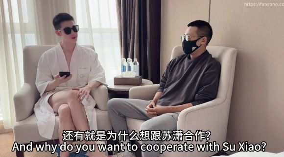 【舞蹈小妲己】018联名第一季直男体育生初体验操男人舞蹈生帅哥穿着情感内衣和丝袜被男人操得爽爆