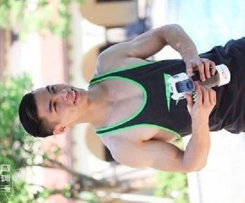 [CHINESE] MALESHOW - INSTAFAMOUS FITNESS COACH JERKING 斗兽场 - 网红健身教练
